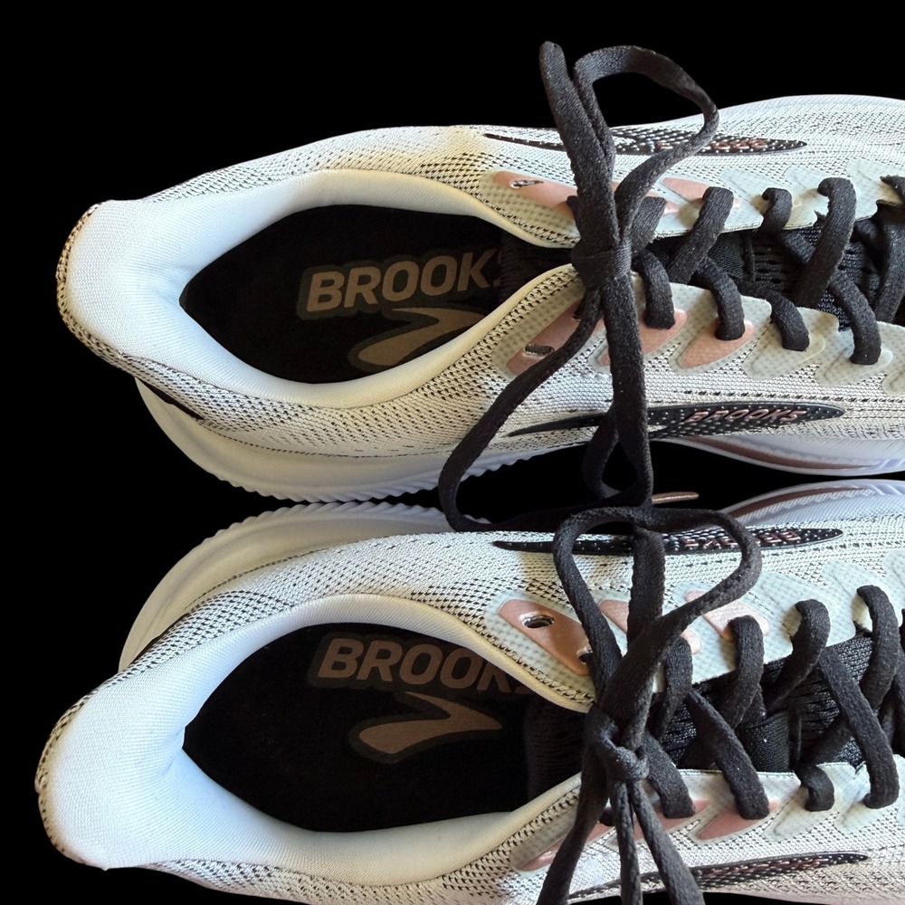 Brooks Ghost 17 Run & Walk Shoes White Black Rose Gold Neutral Womens Size 8 M - Picture 8 of 14